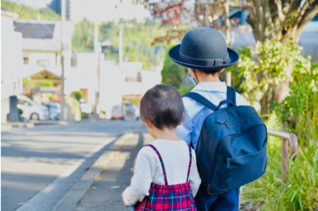 児童手当の特例給付　一定の高所得者は支給対象外に（改正法が官報に公布）